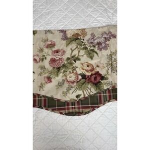 Waverly (1) Home Classics Valance Cottage Rose Red Cream Green Plaid 77"x17" (1)